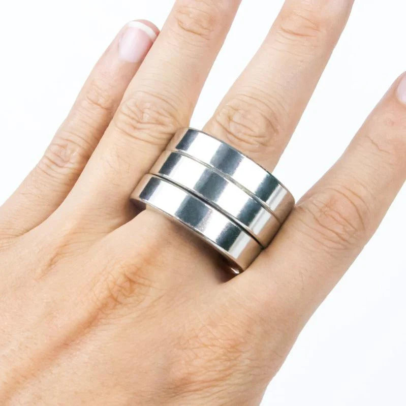 Foldable Four-Ring Titanium Steel Fidget Toy