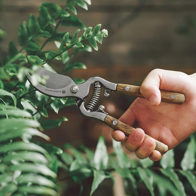 Hand-Forged Multipurpose Garden & Kitchen Shears