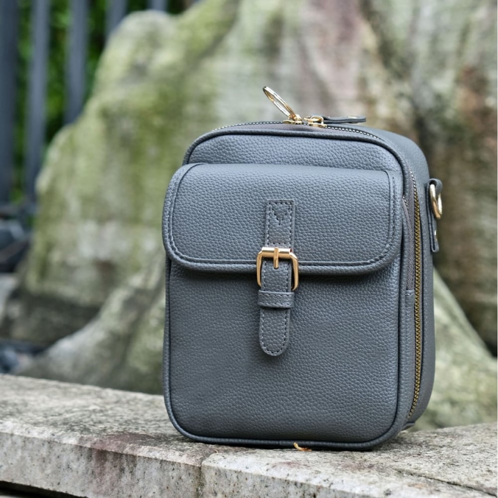 👜Practiqustin Urvashi Crossbody Leather Bag