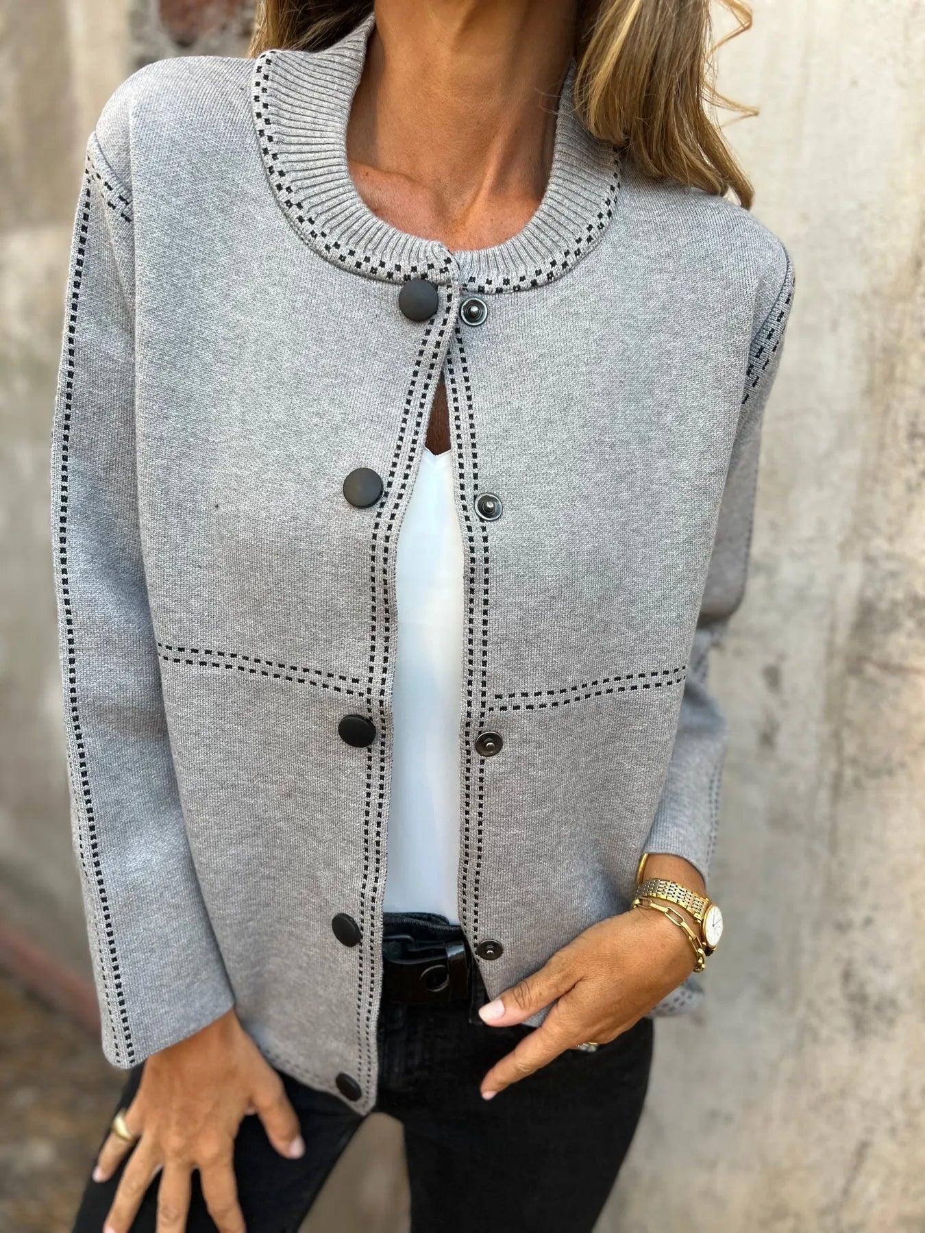 Round Neck Button Stripe Tops