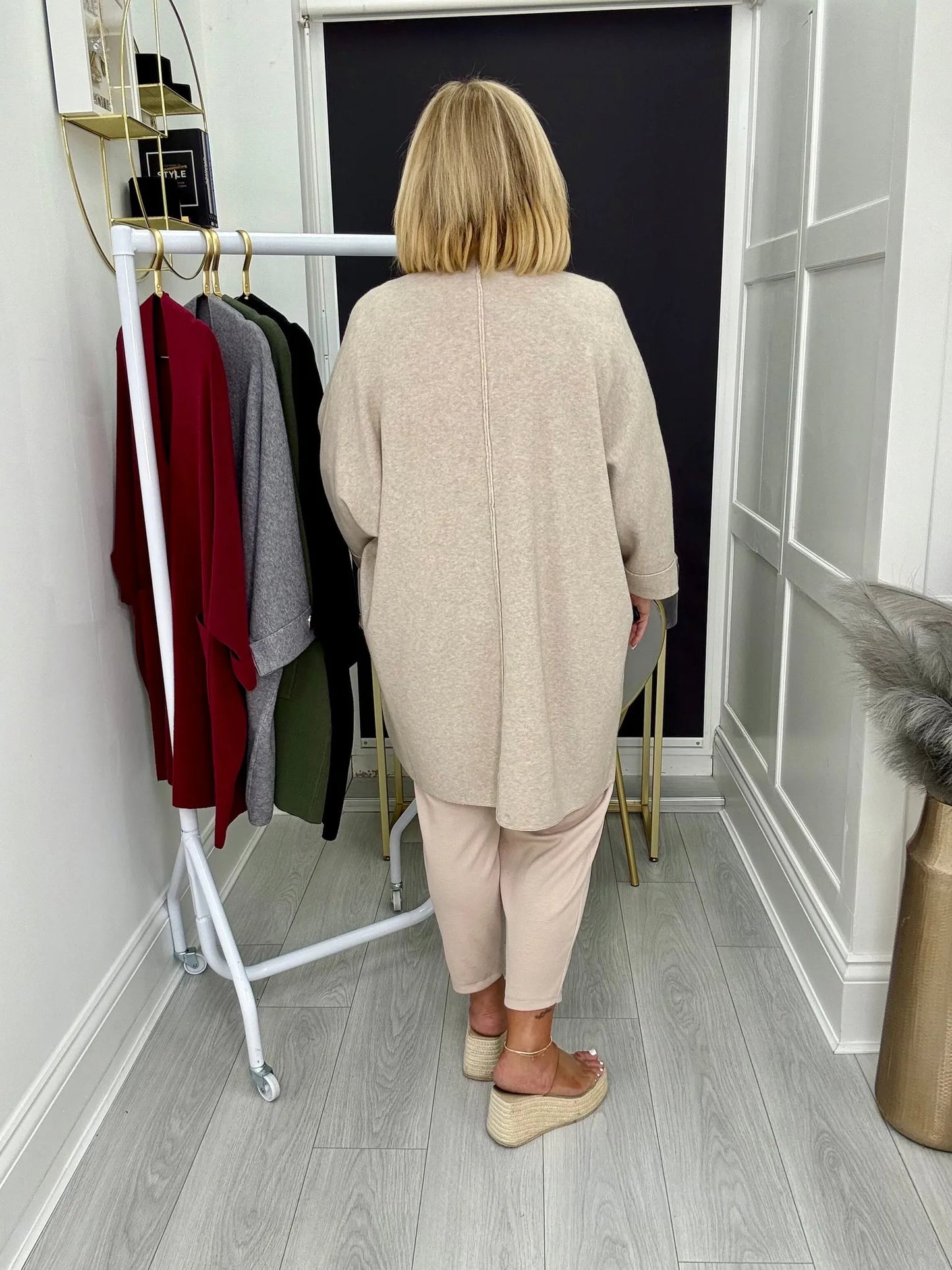 Women Breasts Casual Cardigan