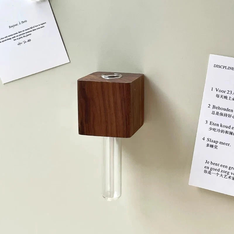 Magnetic Mini Vase – Wood & Glass Wall-Mount Decor for Flowers & Cuttings