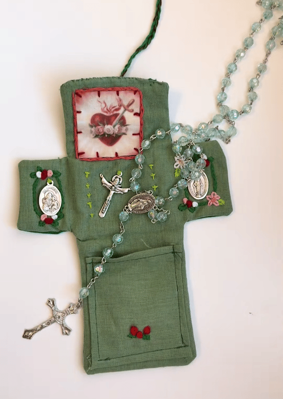 ✝️Handmade Stuitched Pocket Shrine With Silver Cross