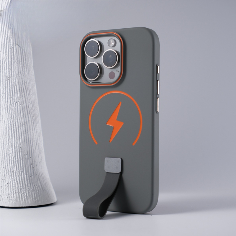 SkinFeel Magnetic Case – Magnetic Charging & Built-in Wrist Strap & Soft-Touch Comfort